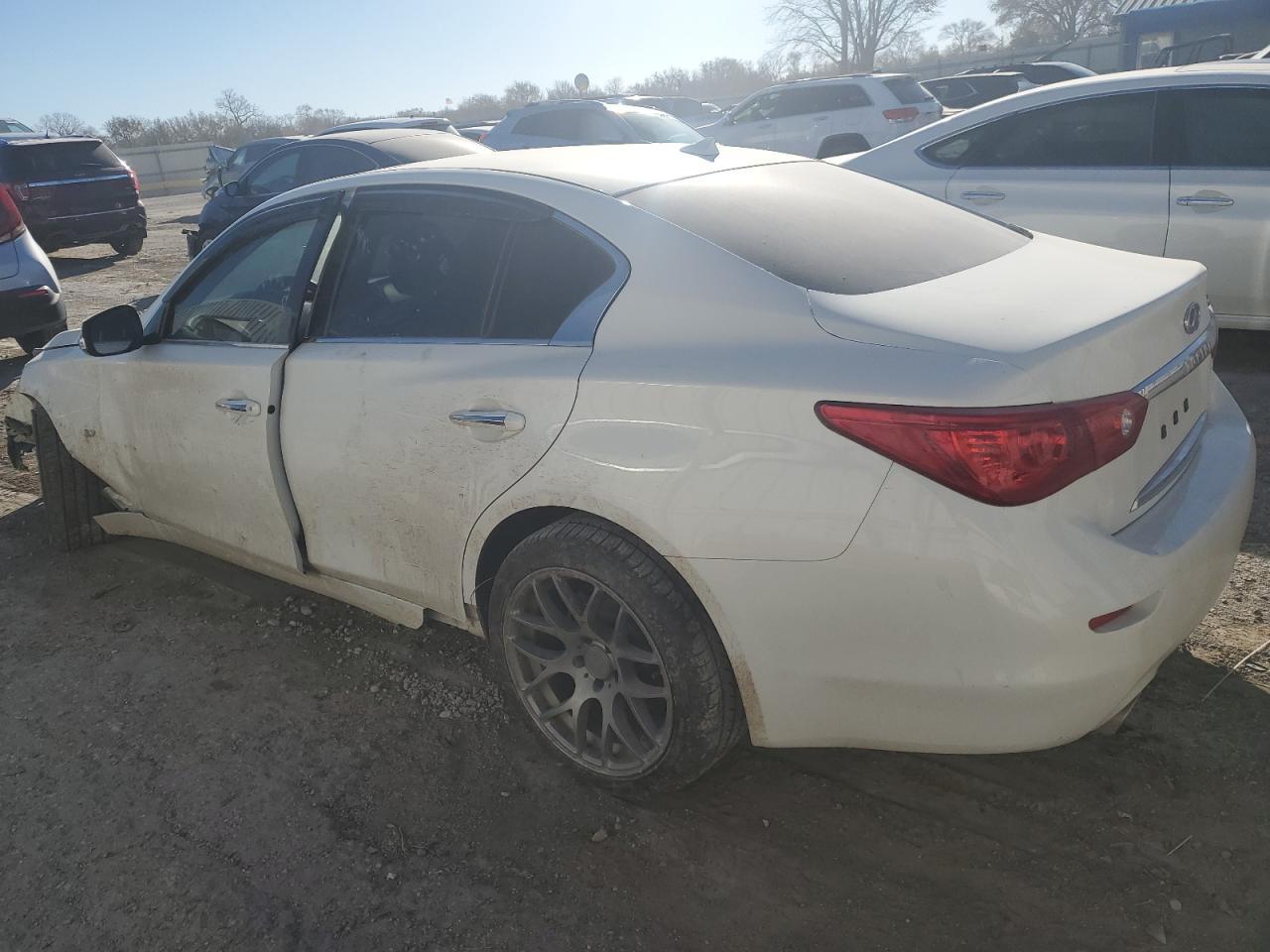 2015 Infiniti Q50 Base - Image 2