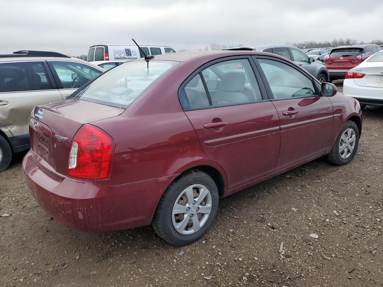 2010 Hyundai Accent Gls - Фото 3