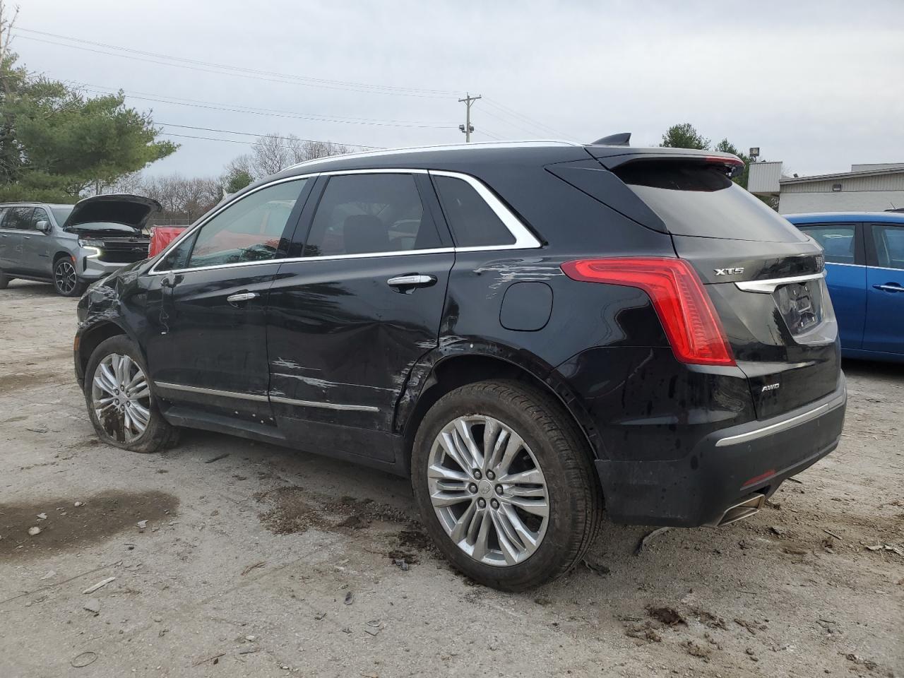 2018 Cadillac Xt5 Premium Luxury - Image 2