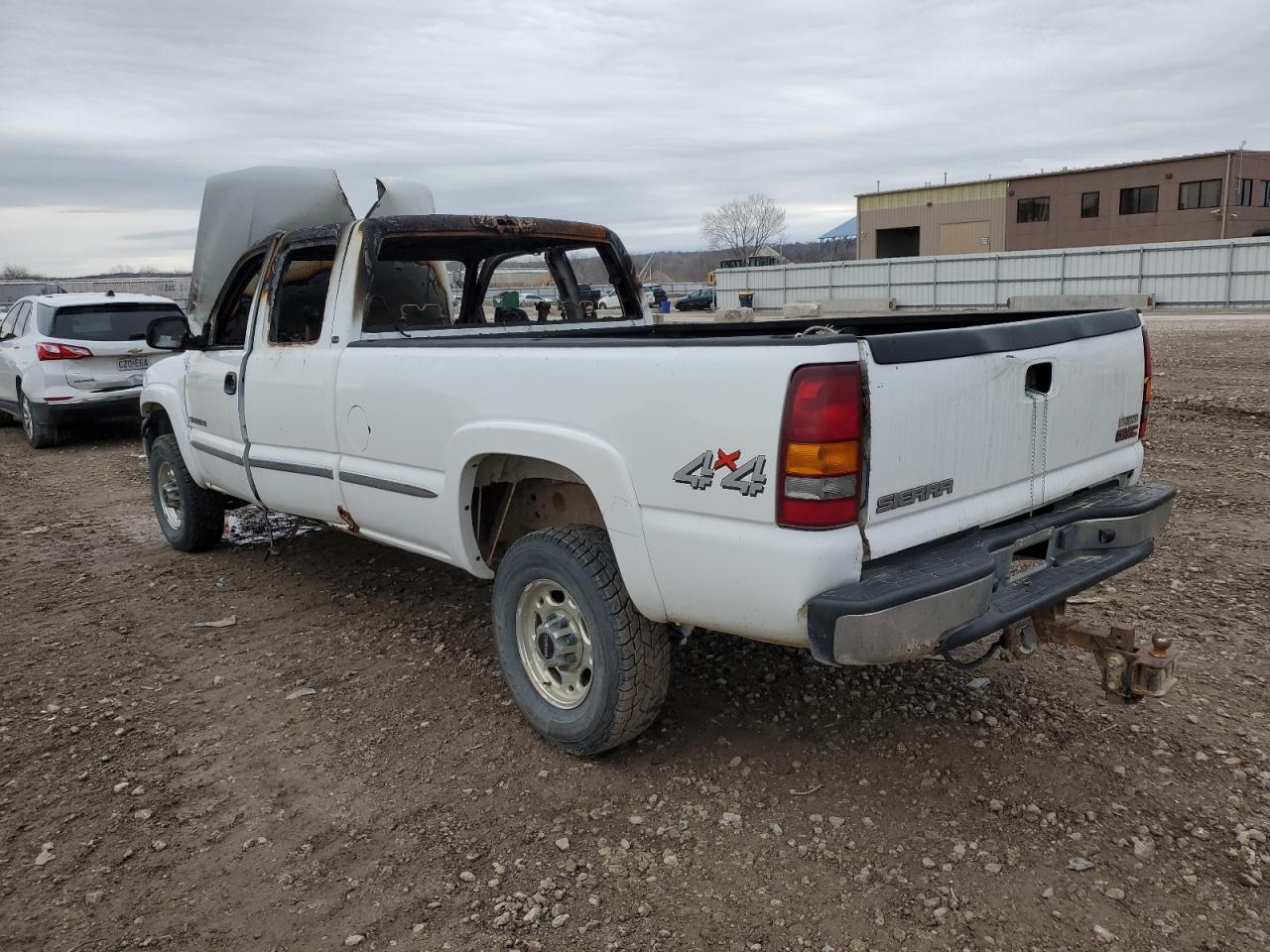 2002 GMC Sierra K2500 Heavy Duty - Фото 2