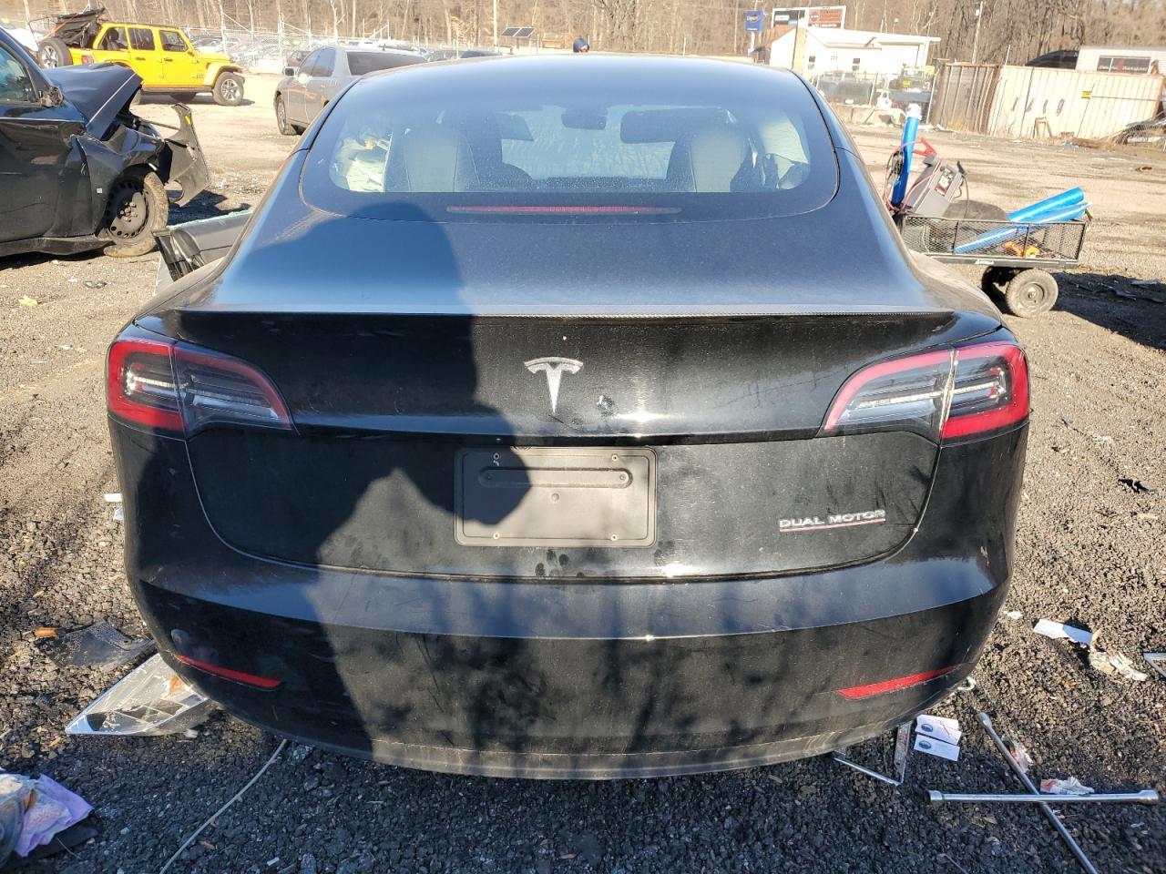 2023 Tesla Model 3 - Image 6