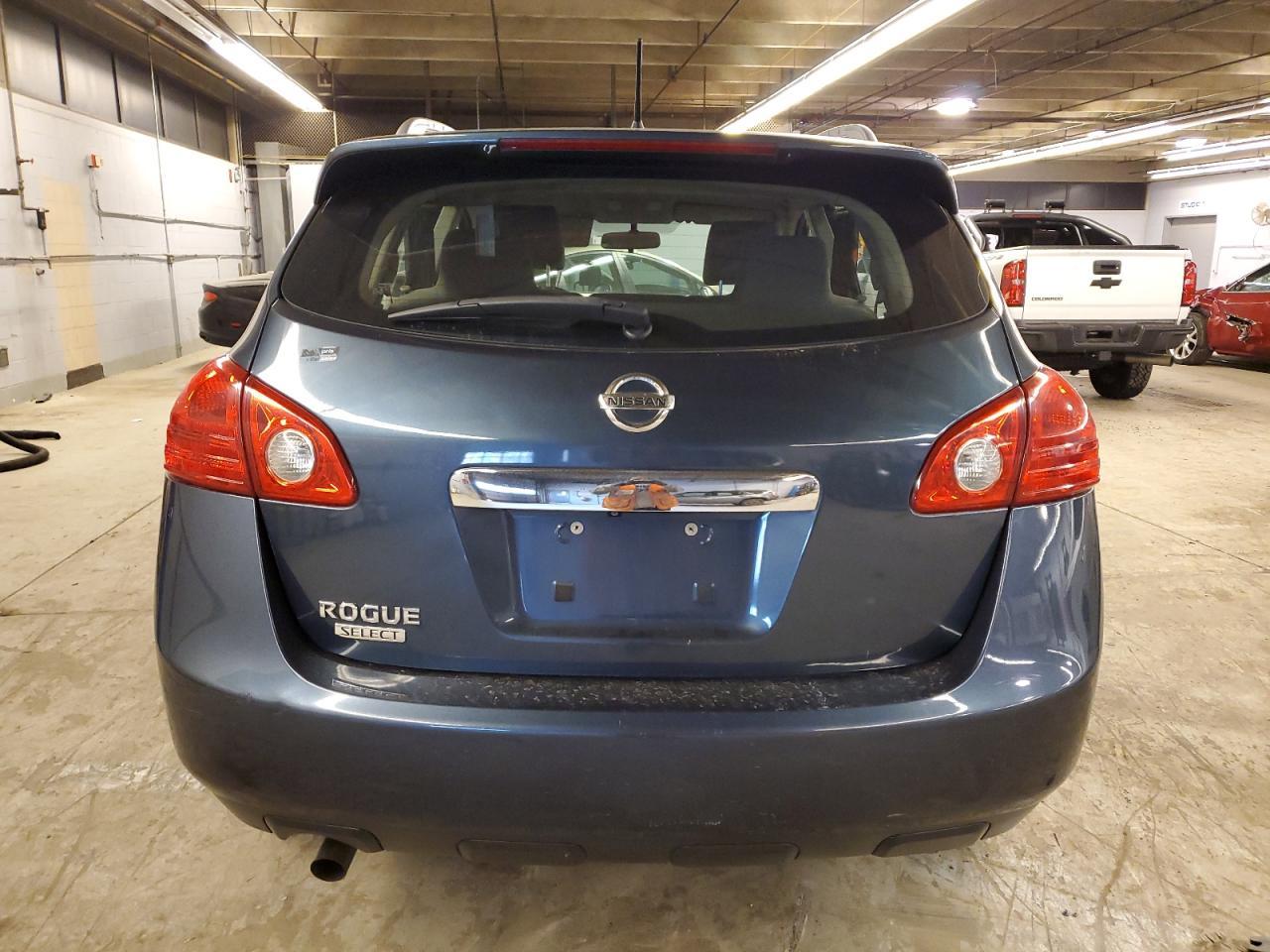 2015 Nissan Rogue Select S - Image 6