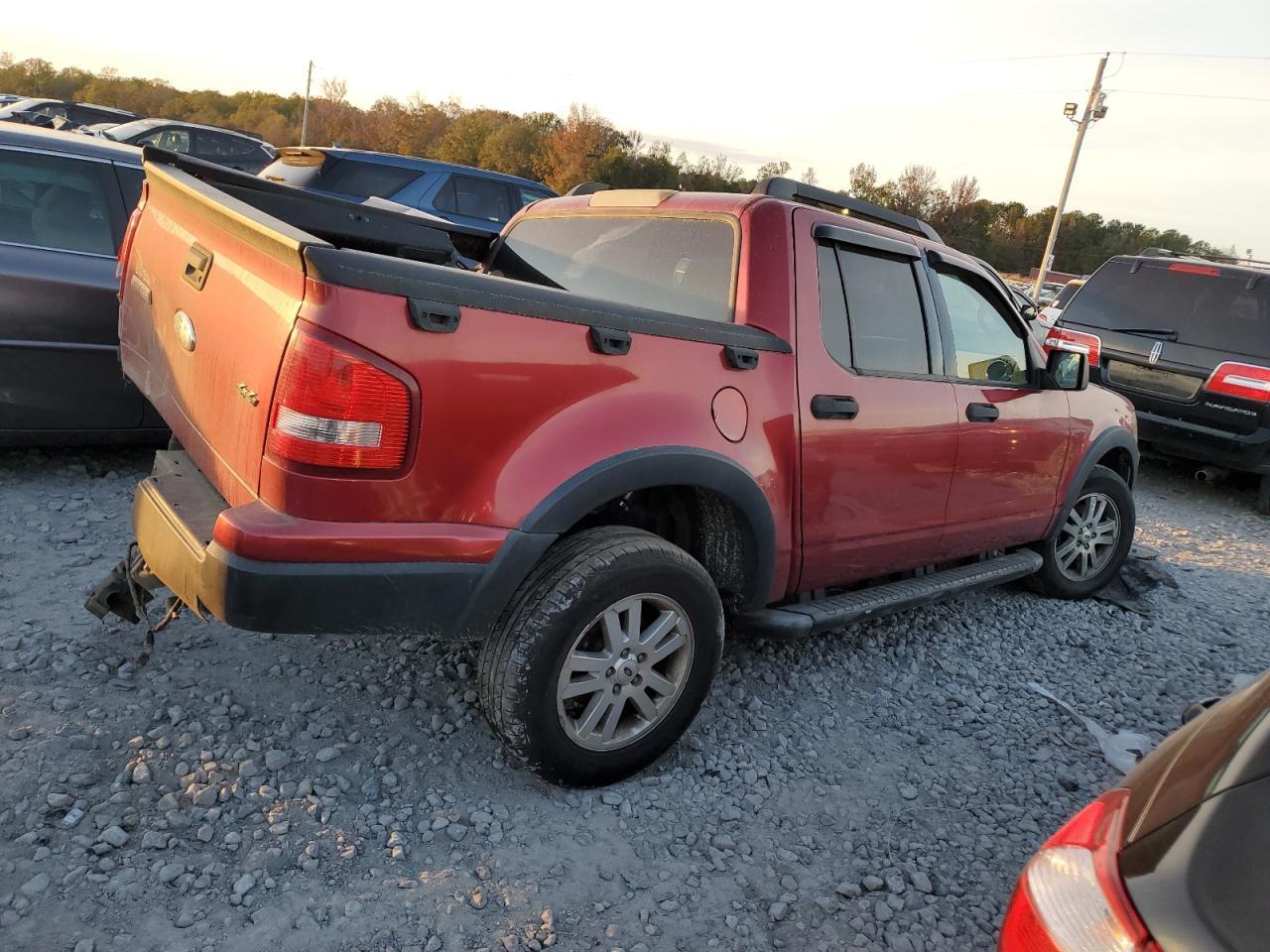 2007 Ford Explorer Sport Trac Xlt - Image 3