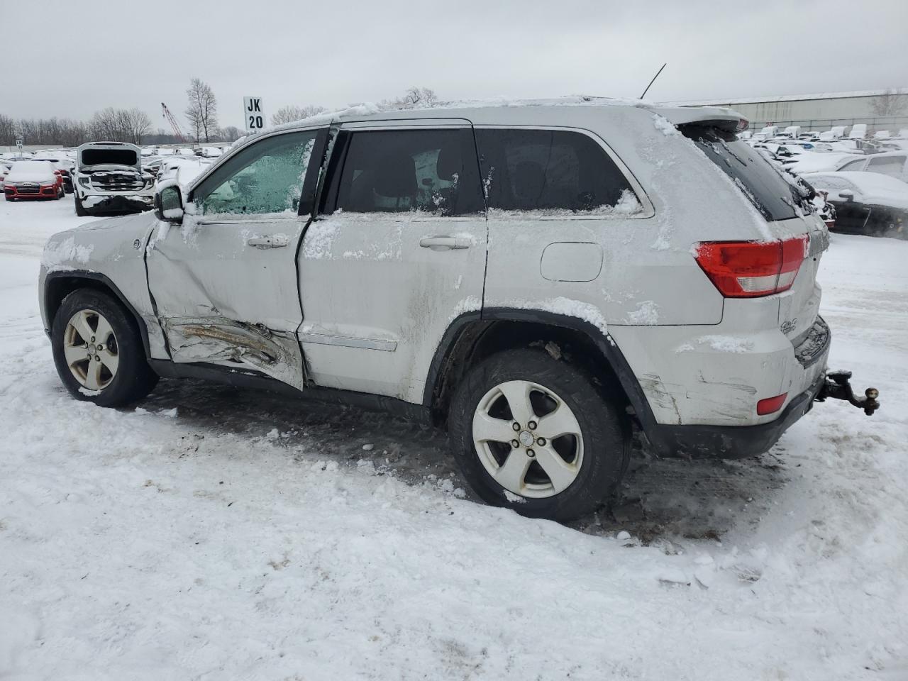 2011 Jeep Grand Cherokee Laredo - Фото 2