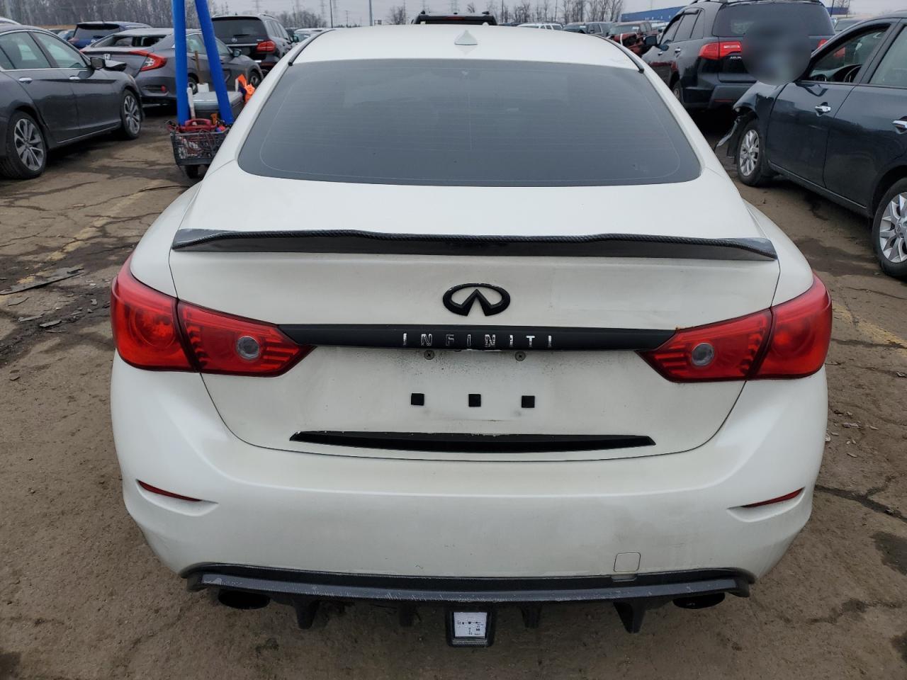 2016 Infiniti Q50 Premium - Image 6