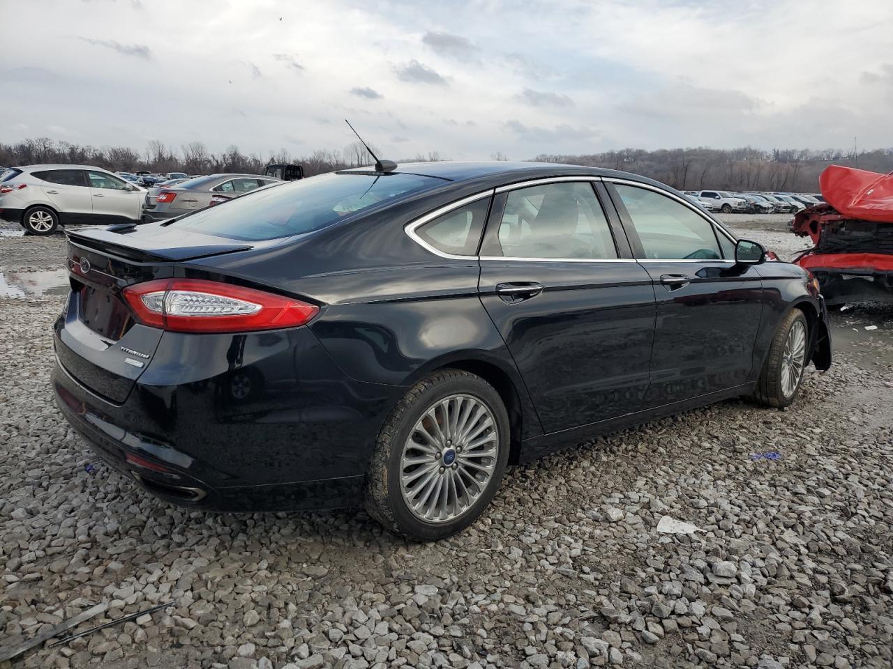 2016 Ford Fusion Titanium - Image 3