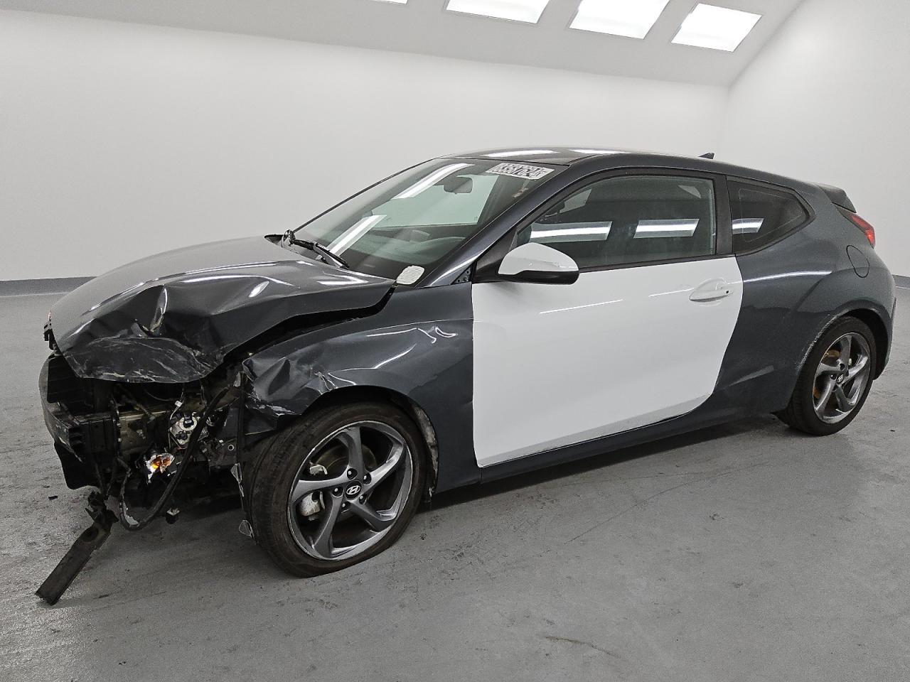2019 Hyundai Veloster Base