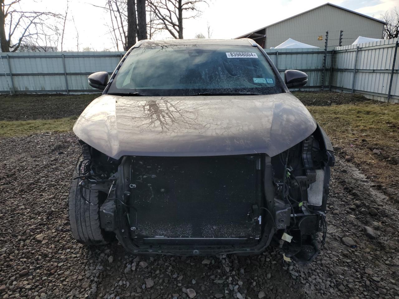 2017 Toyota Highlander Se - Фото 5