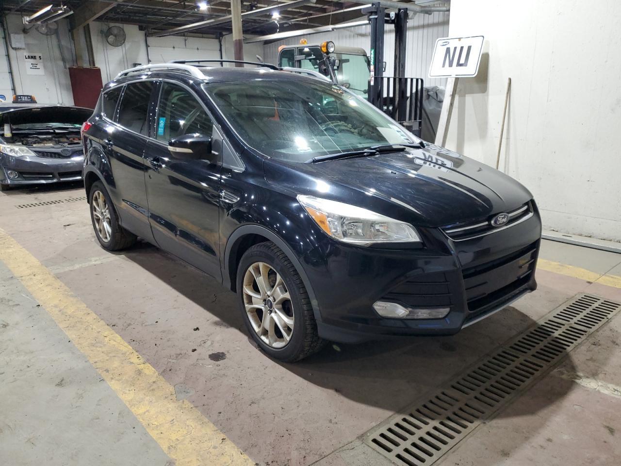 2016 Ford Escape Titanium - Фото 4