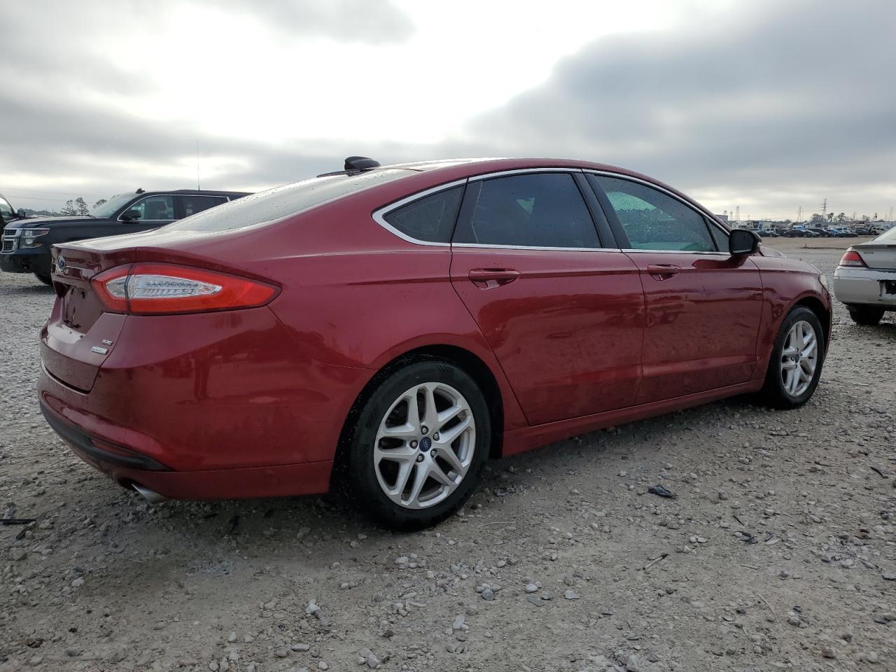 2015 Ford Fusion Se - Фото 3