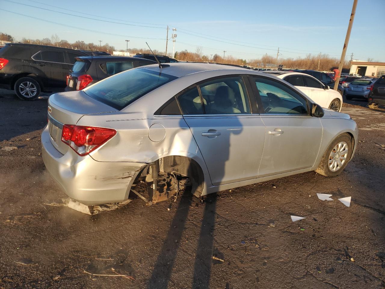 2011 Chevrolet Cruze Ls - Image 3