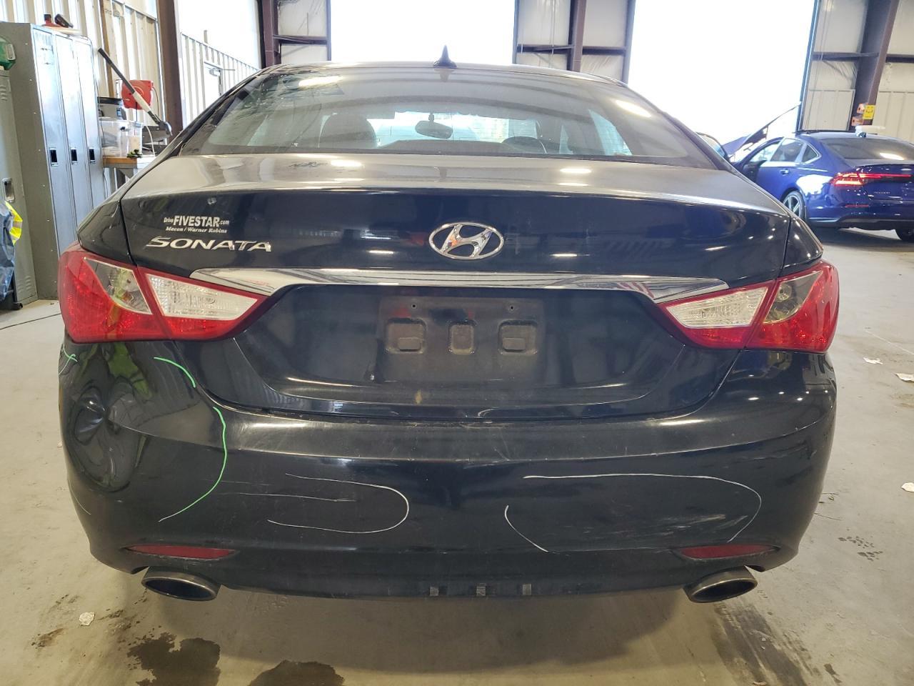 2011 Hyundai Sonata Se - Image 6