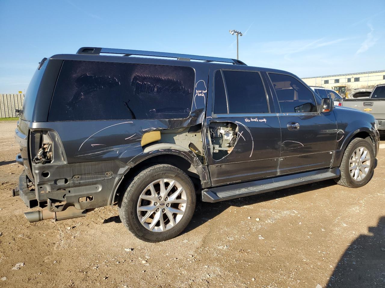 2017 Ford Expedition El Limited - Image 3