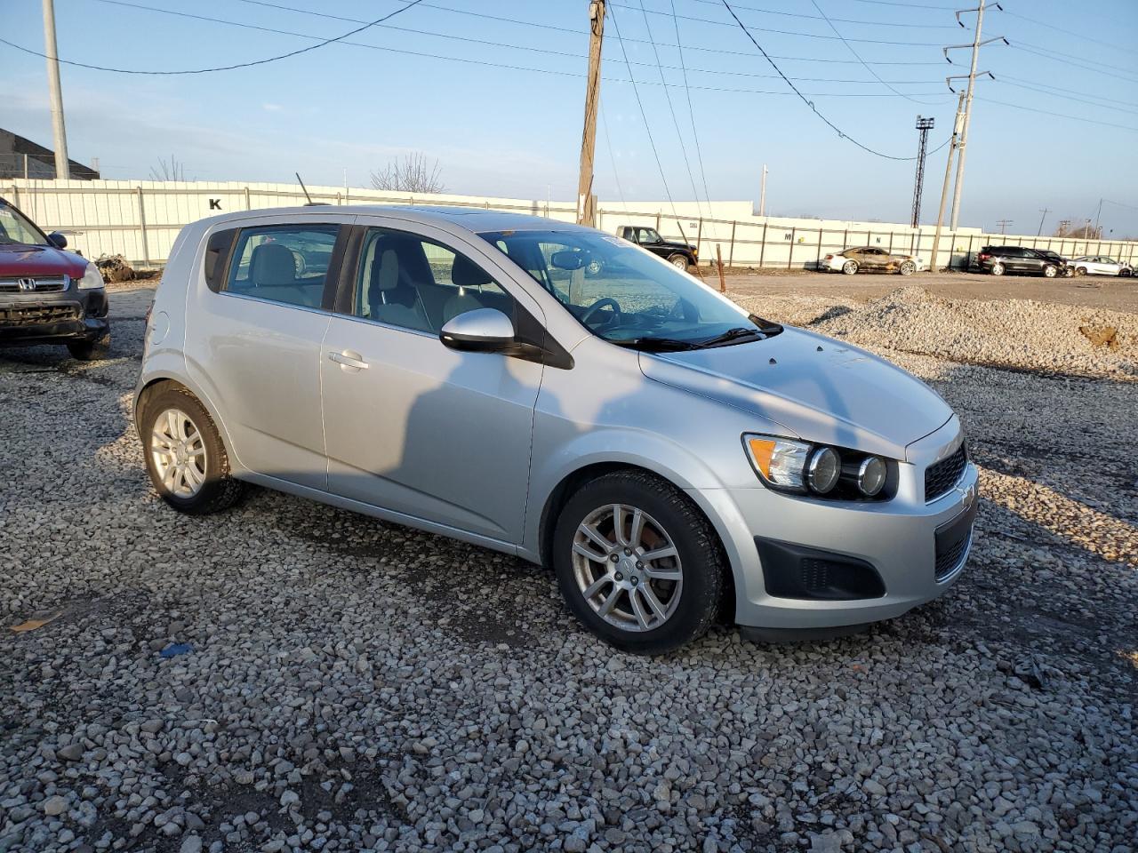 2015 Chevrolet Sonic Lt - Image 4