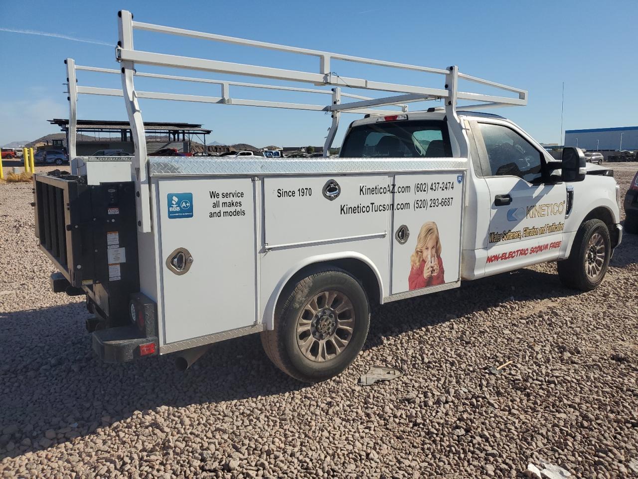 2020 Ford F250 Super Duty - Image 3