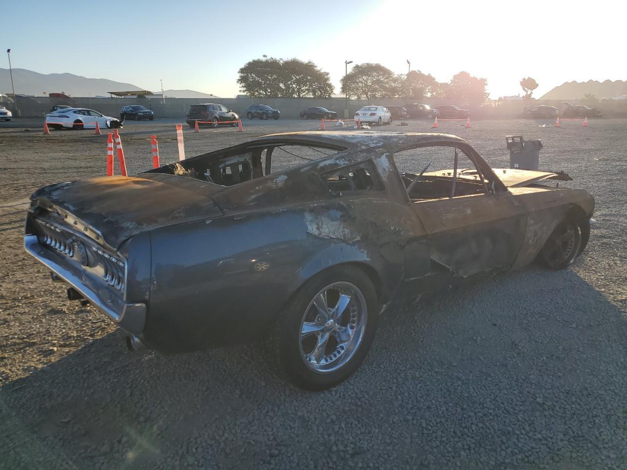 1967 Ford Uk - Фото 3