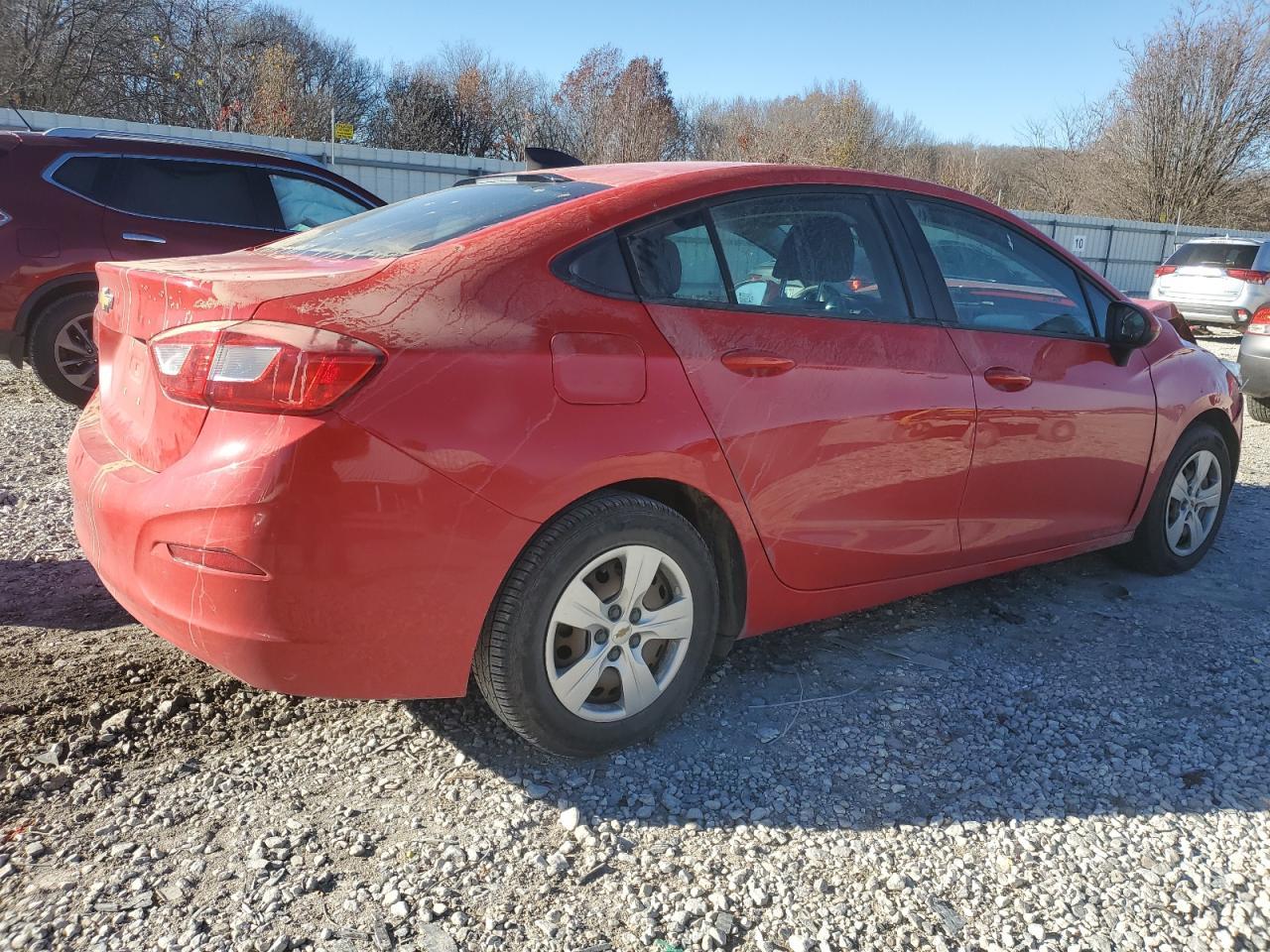 2018 Chevrolet Cruze Ls - Фото 3