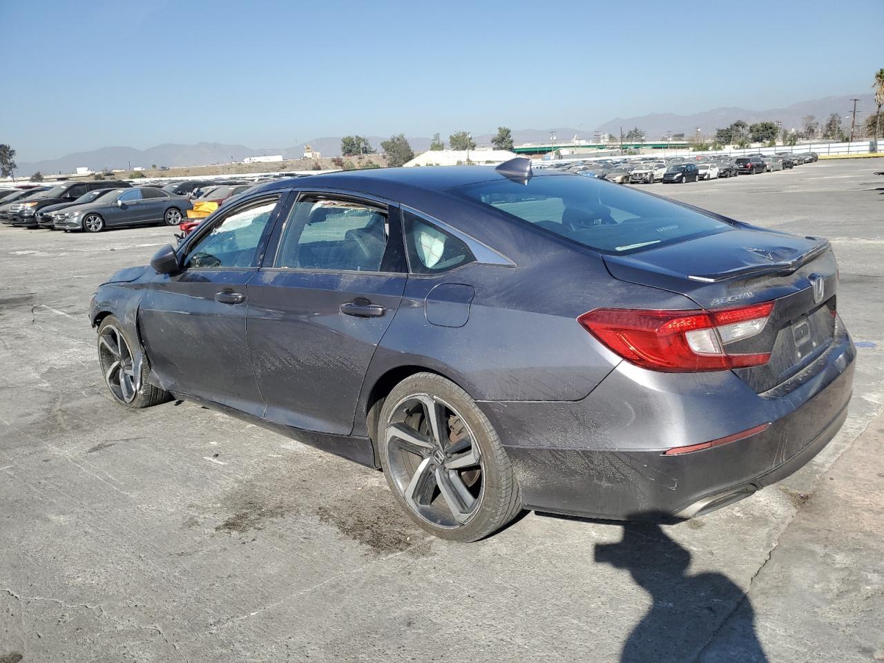 2018 Honda Accord Sport - Фото 2