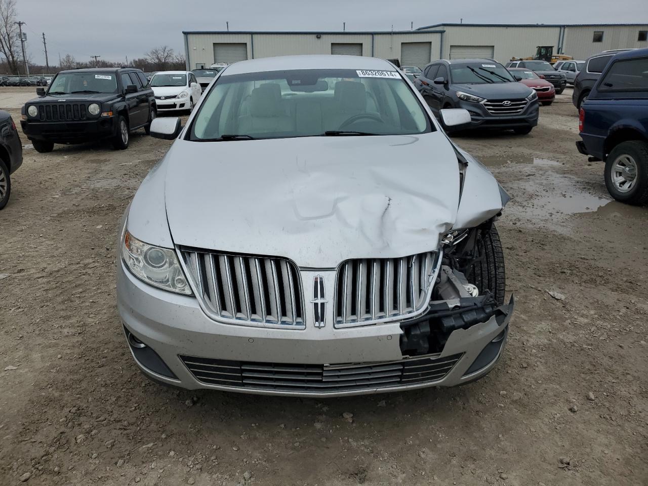 2010 Lincoln Mks - Фото 5