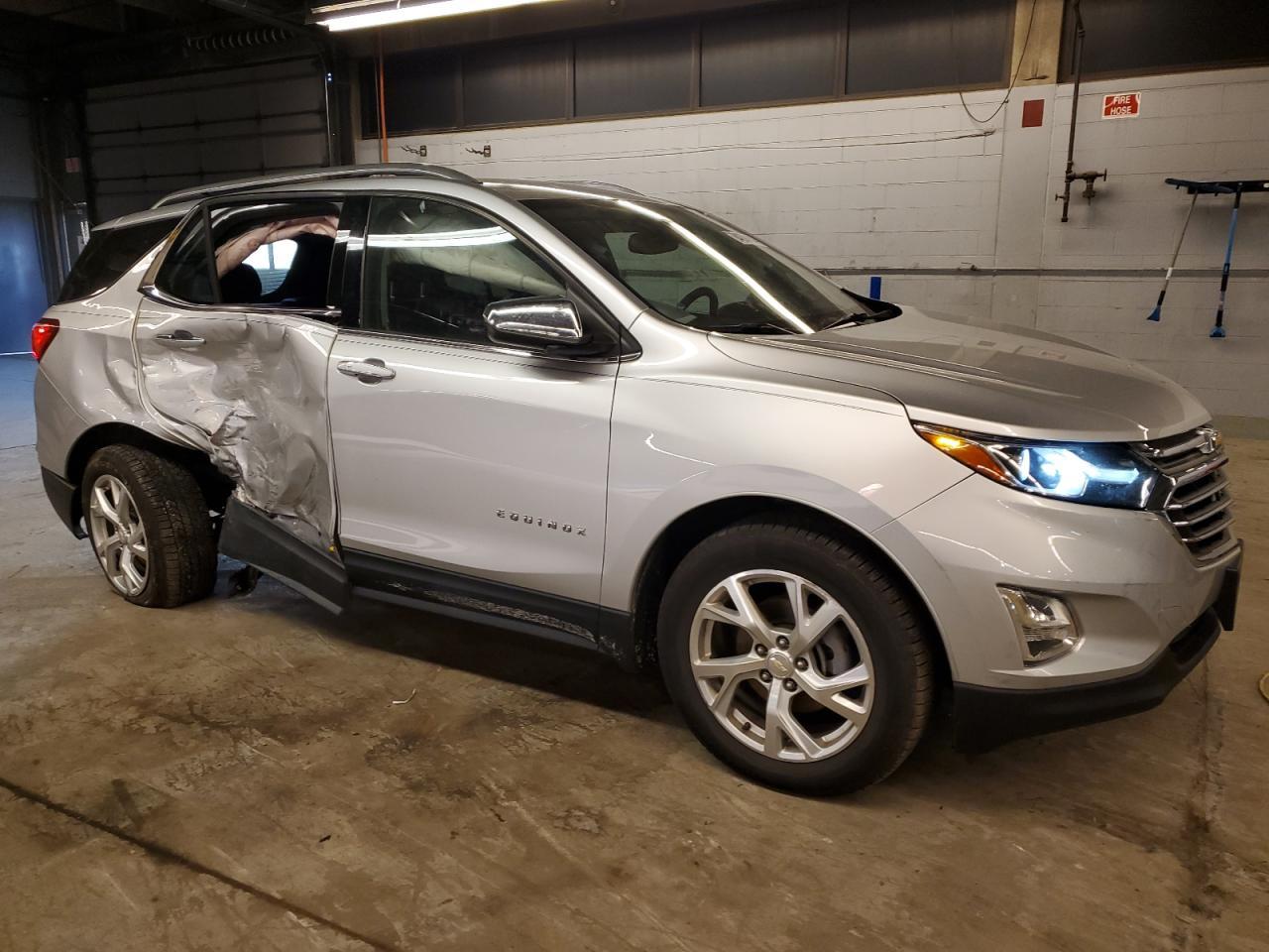 2020 Chevrolet Equinox Premier - Фото 4