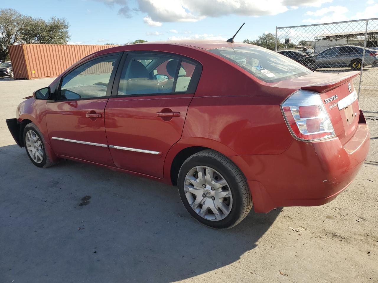2012 Nissan Sentra 2.0 - Image 2