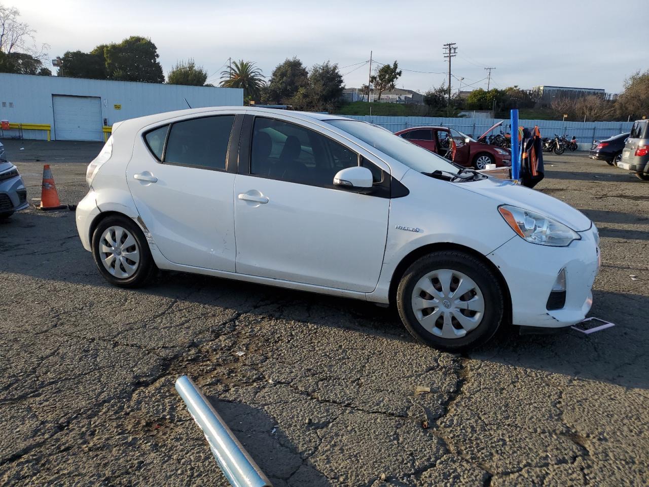 2013 Toyota Prius C - Image 4