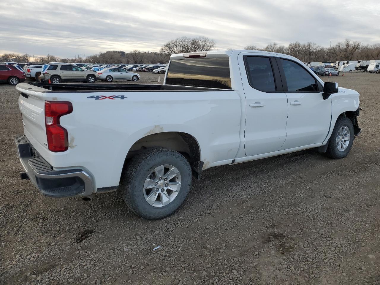2020 Chevrolet Silverado K1500 Lt - Фото 3