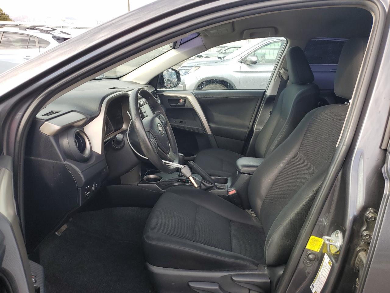 2015 Toyota Rav4 Le - Фото 7