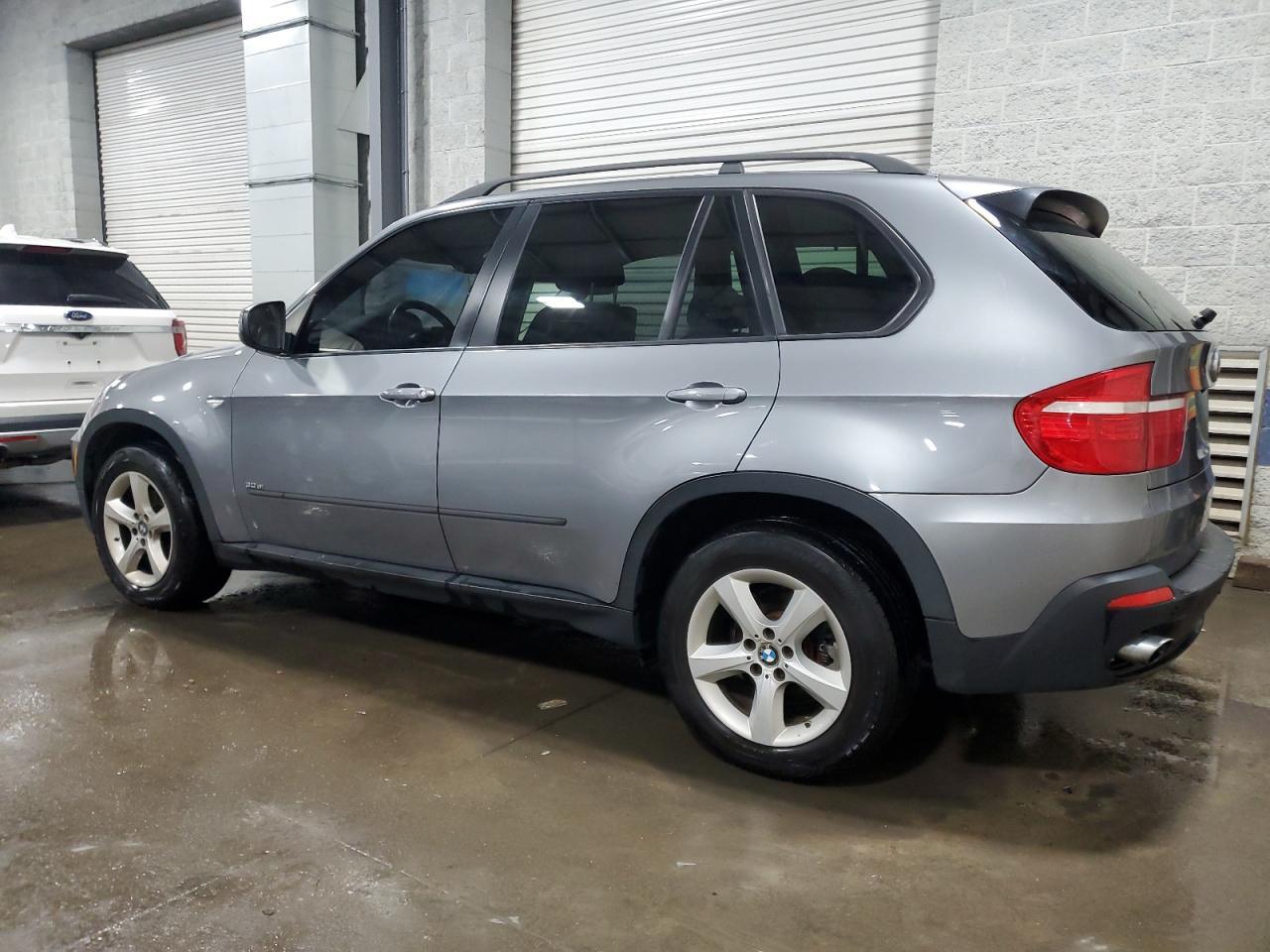 2008 BMW X5 3.0I - Фото 2