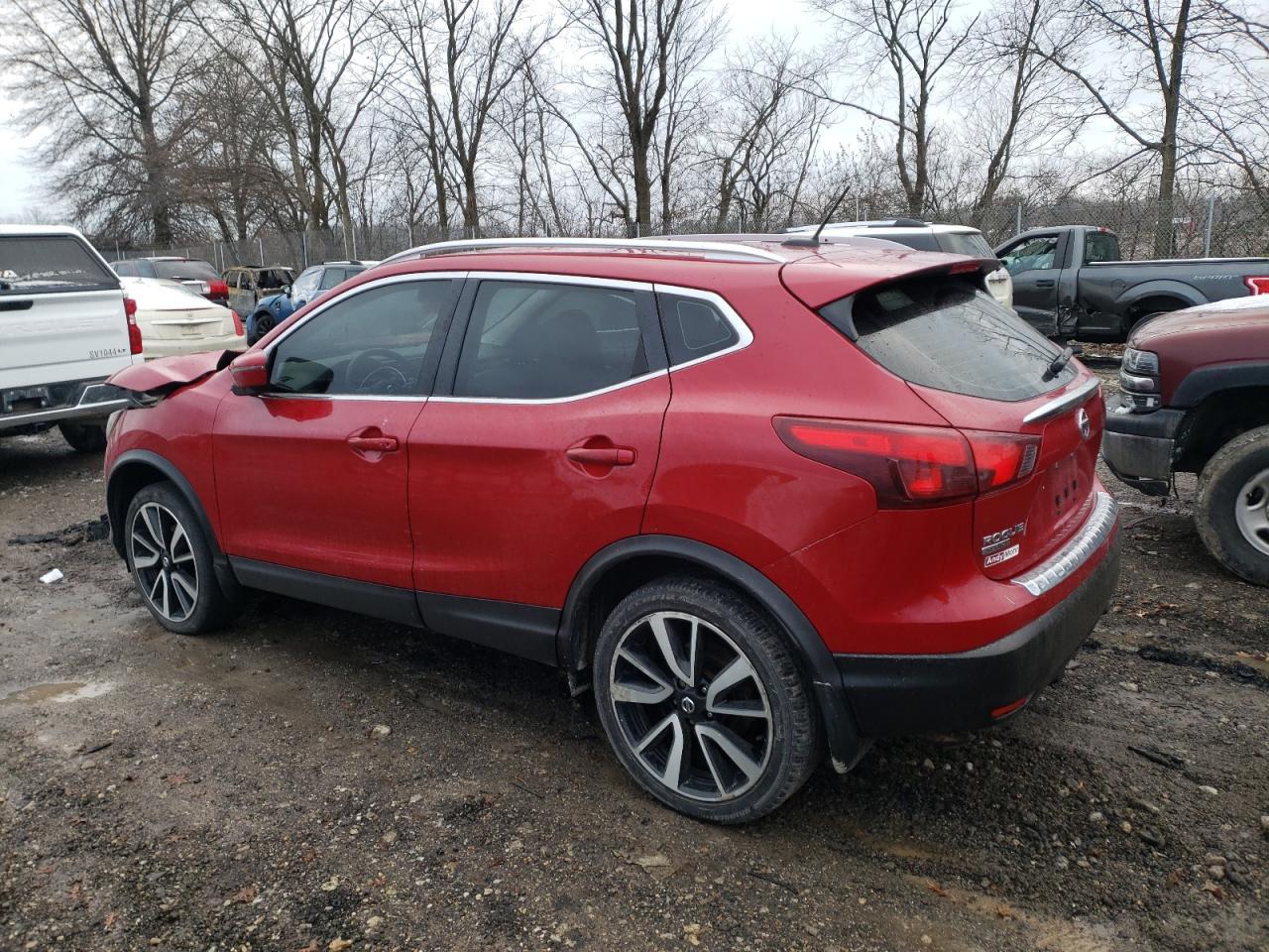 2017 Nissan Rogue Sport Sl - Image 2