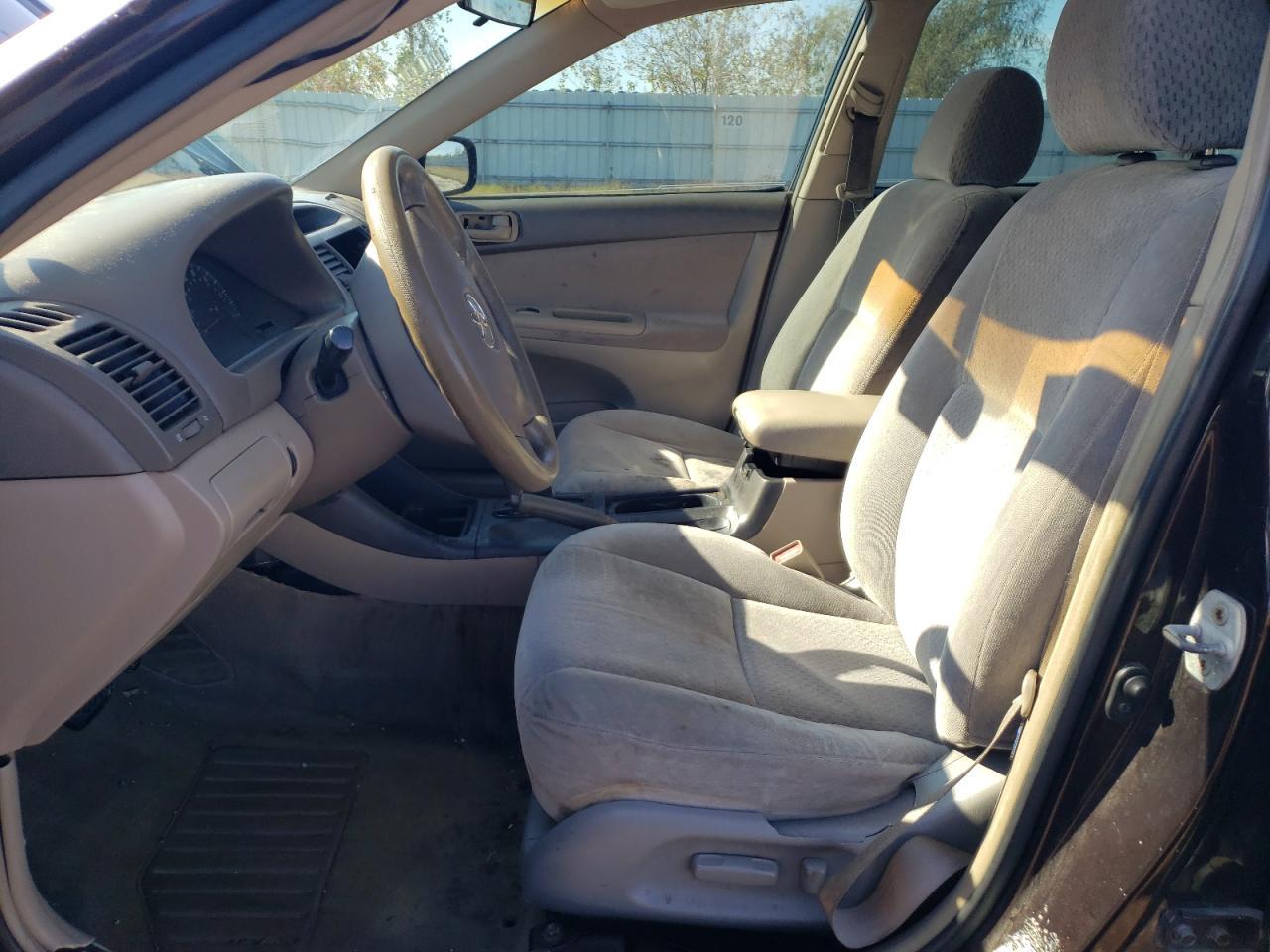 2003 Toyota Camry Le - Image 7