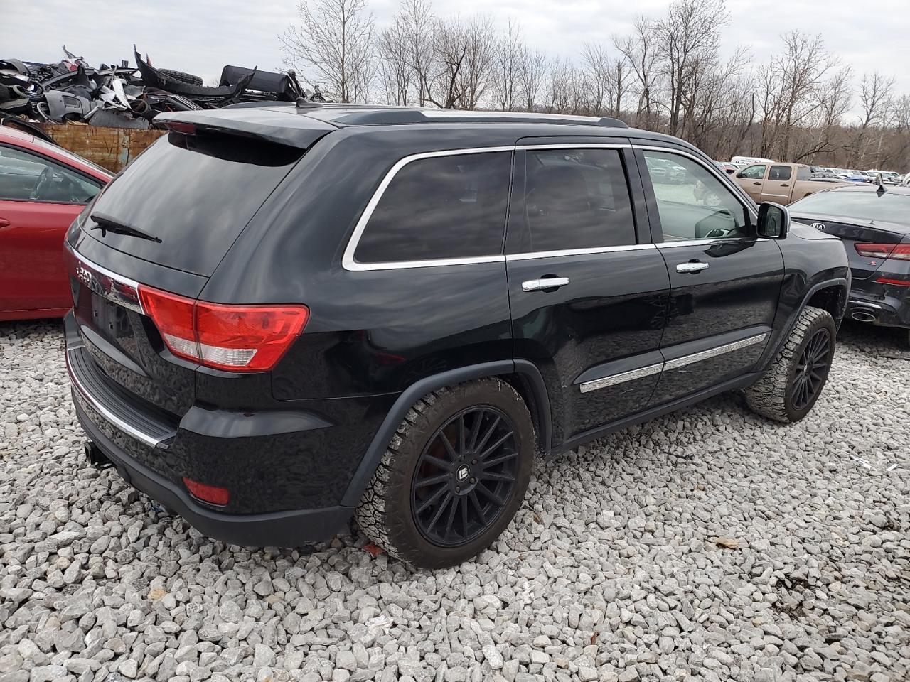 2013 Jeep Grand Cherokee Overland - Фото 3
