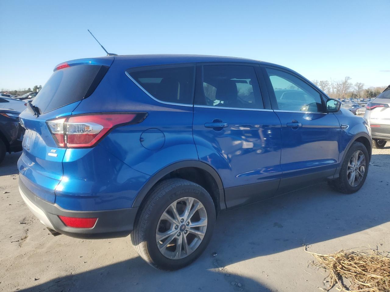 2017 Ford Escape Se - Фото 3