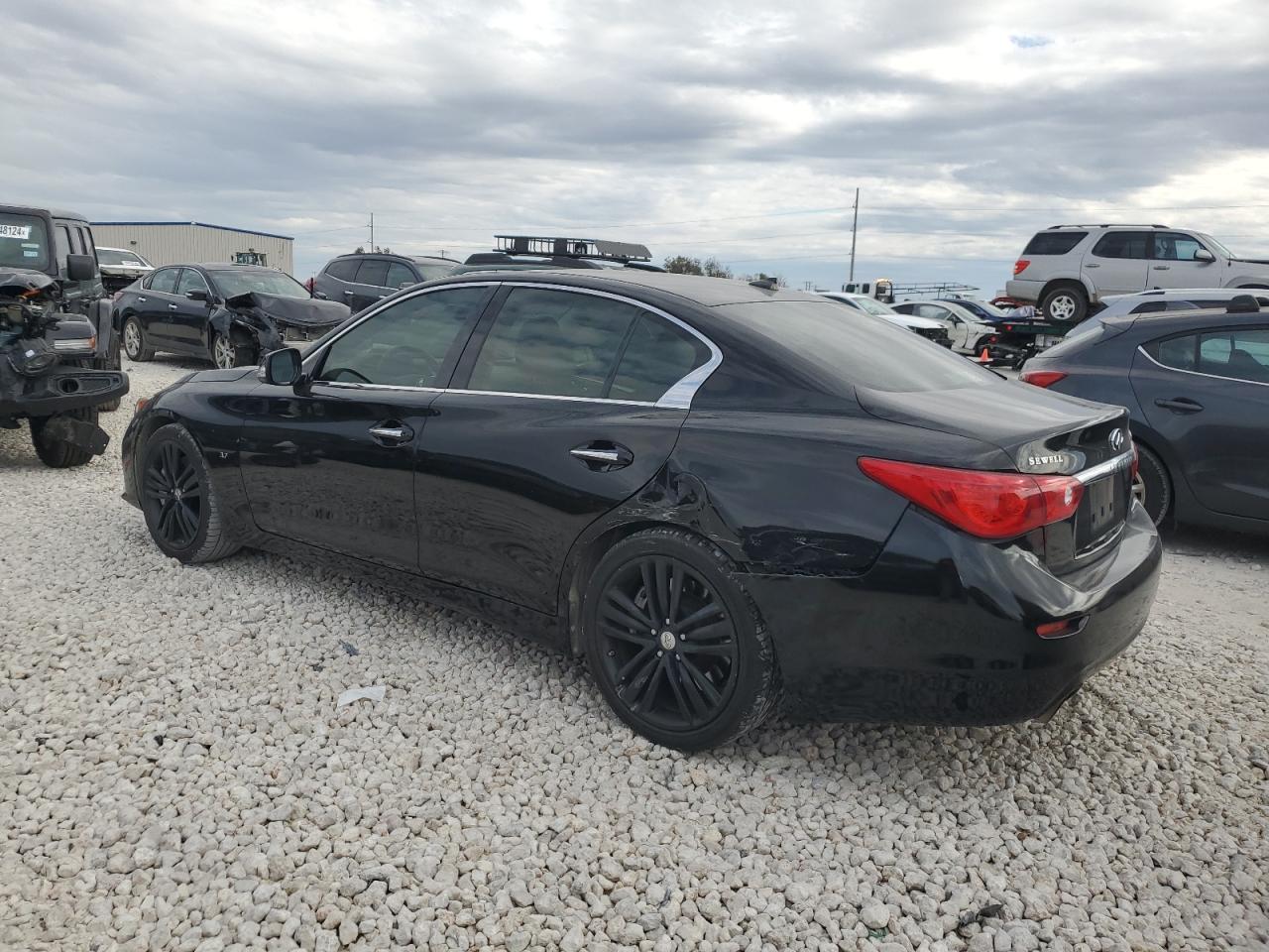 2015 Infiniti Q50 Base - Фото 2