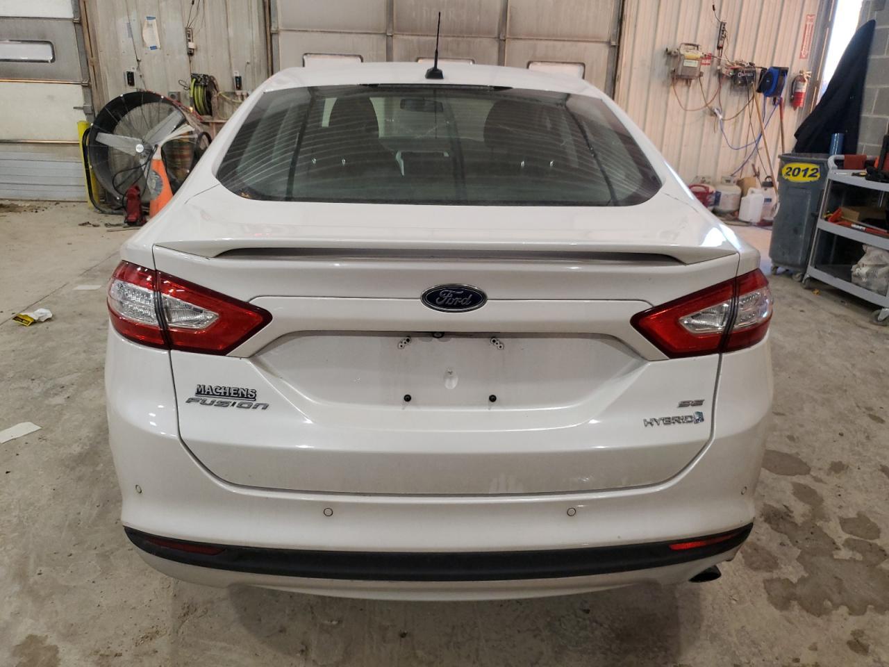 2016 Ford Fusion Se Hybrid - Фото 6