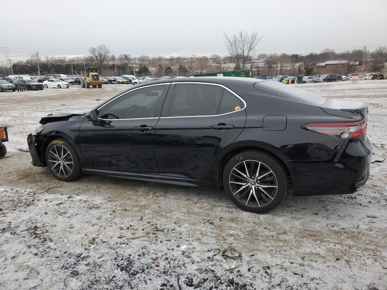 2021 Toyota Camry Se - Image 2