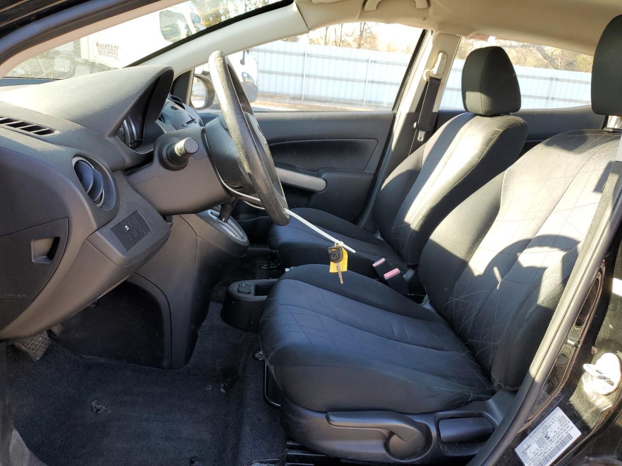2013 Mazda Mazda2 - Фото 7