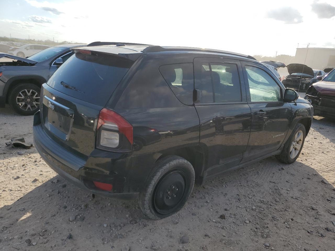 2014 Jeep Compass Sport - Image 3