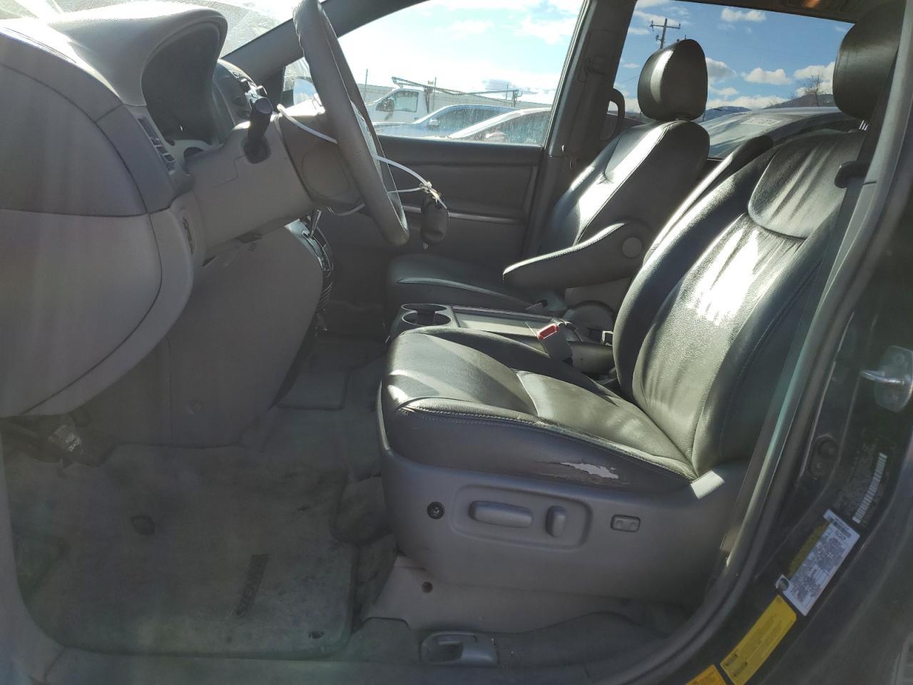 2006 Toyota Sienna Le - Фото 7