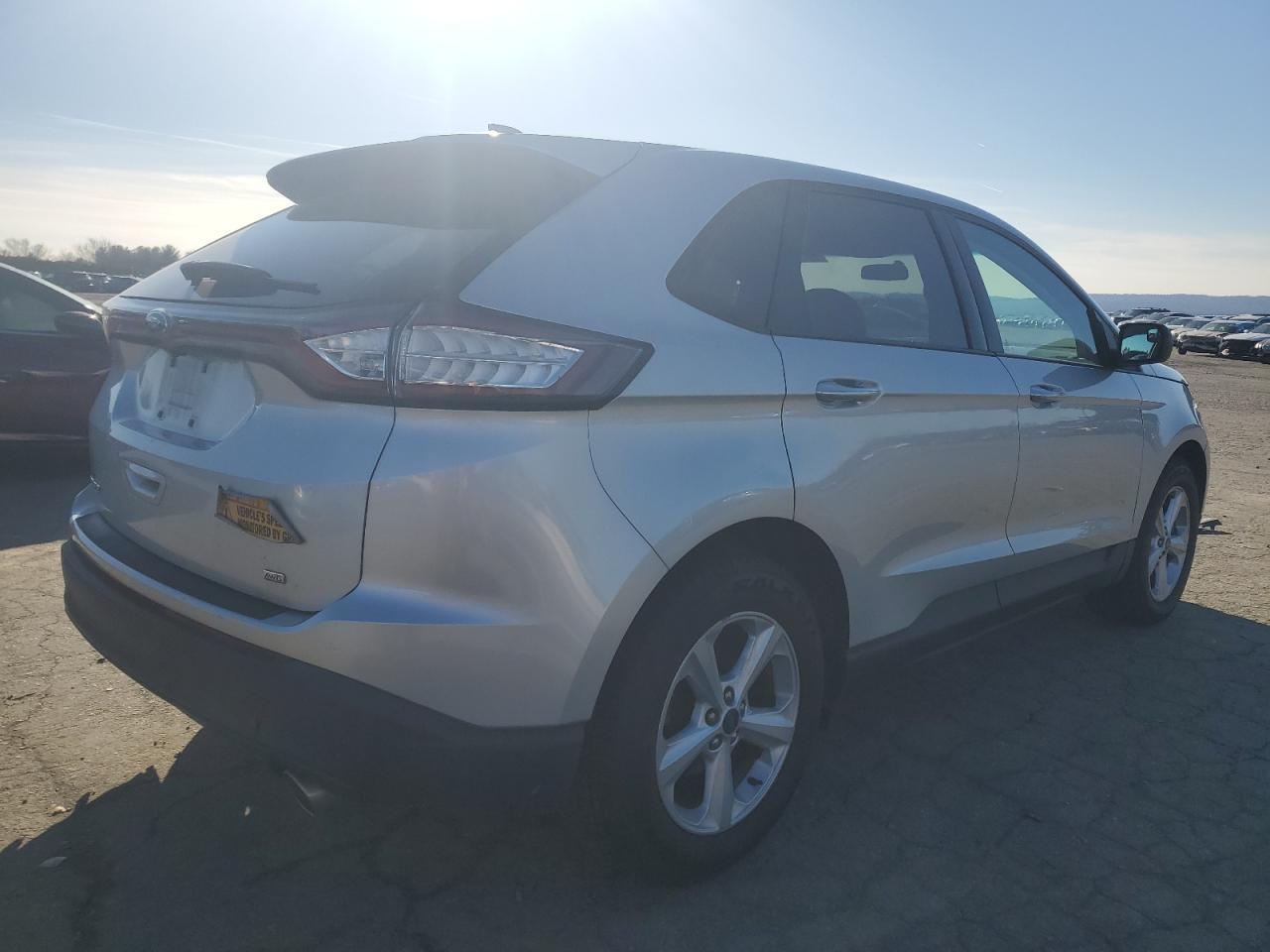 2015 Ford Edge Se - Фото 3