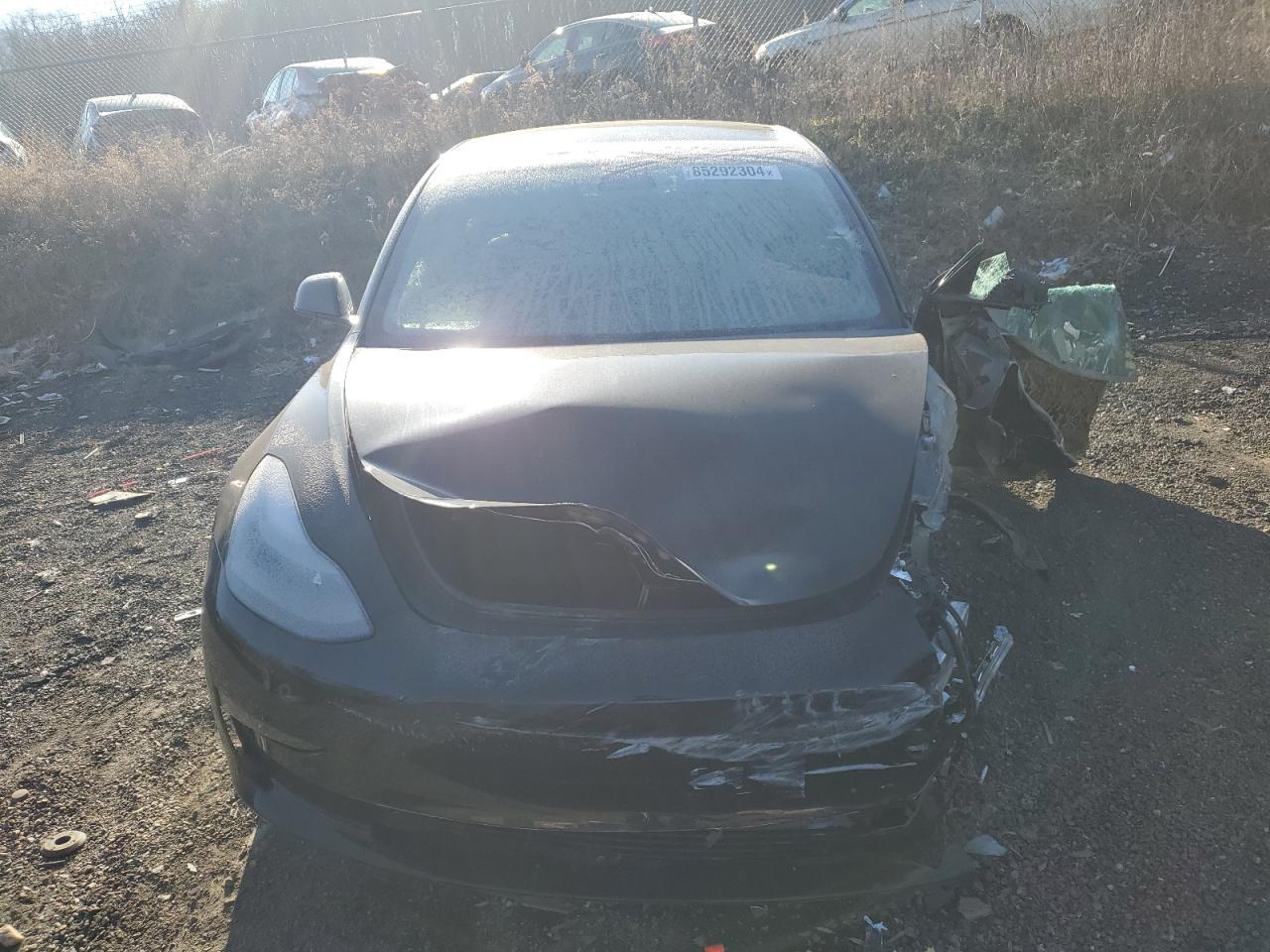 2023 Tesla Model 3 - Image 5