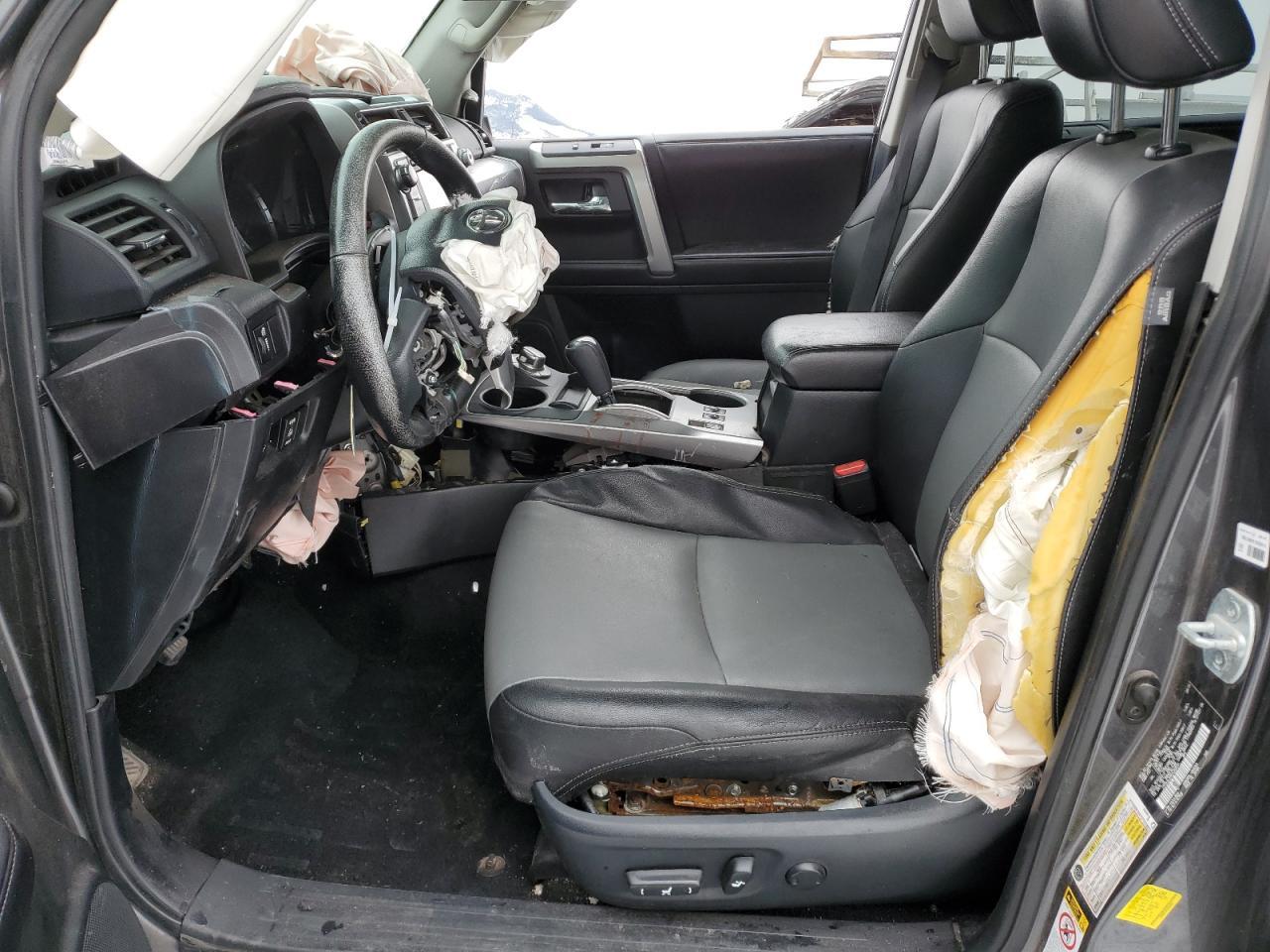 2016 Toyota 4Runner Sr5/Sr5 Premium - Image 7