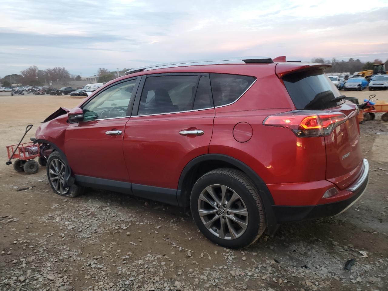 2016 Toyota Rav4 Limited - Фото 2