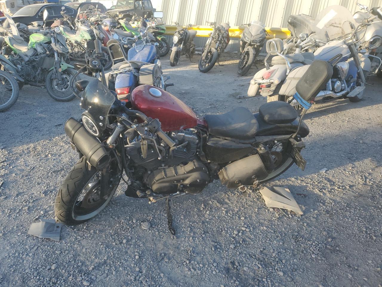 2013 Harley-Davidson Xl1200 Forty-Eight - Фото 3