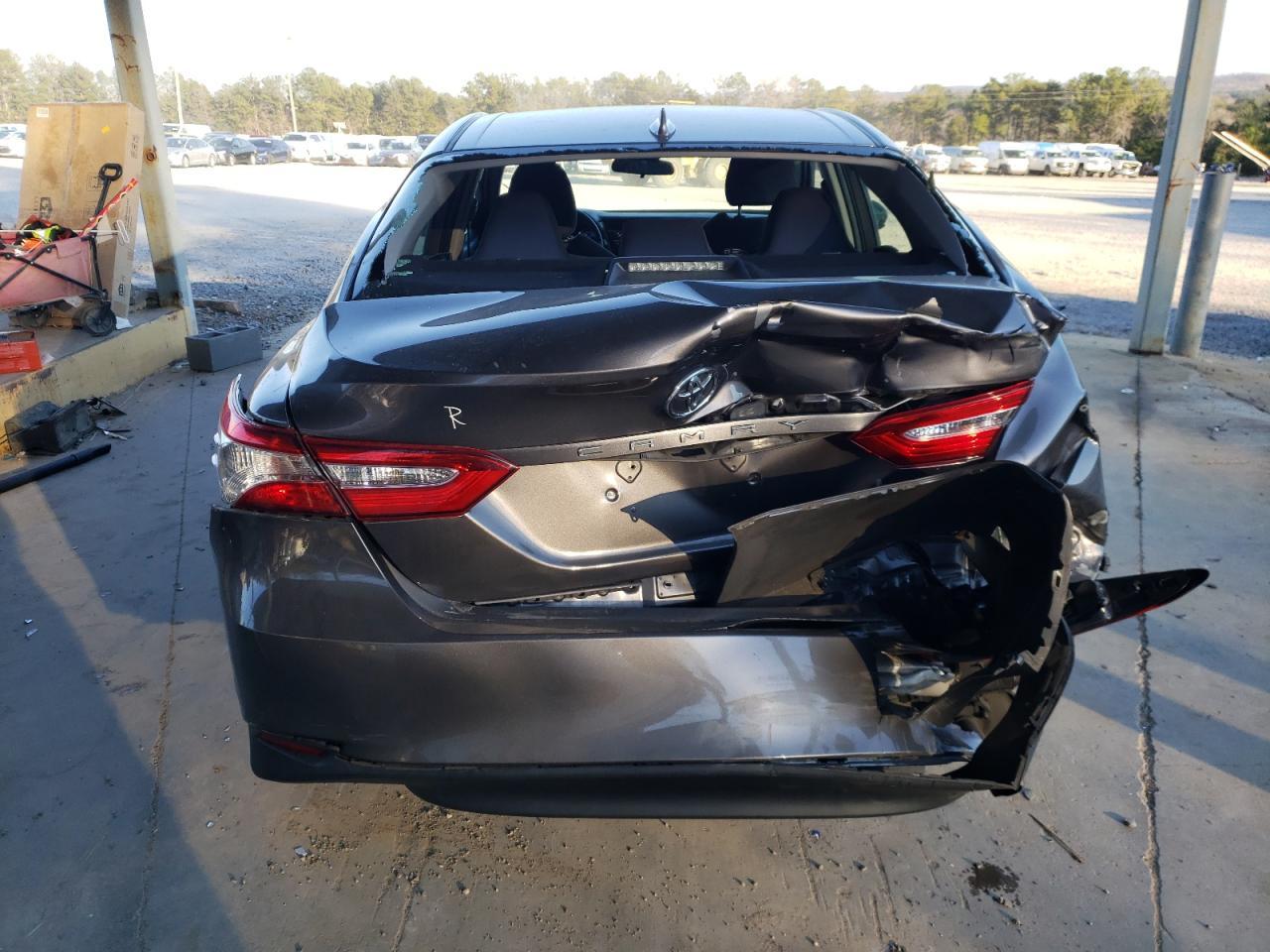 2019 Toyota Camry L - Фото 6