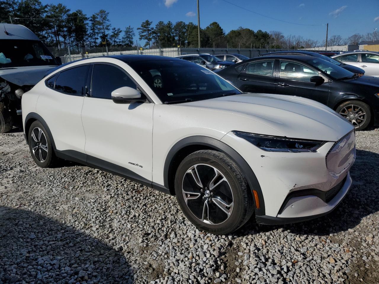 2021 Ford Mustang Mach-E Select - Фото 4