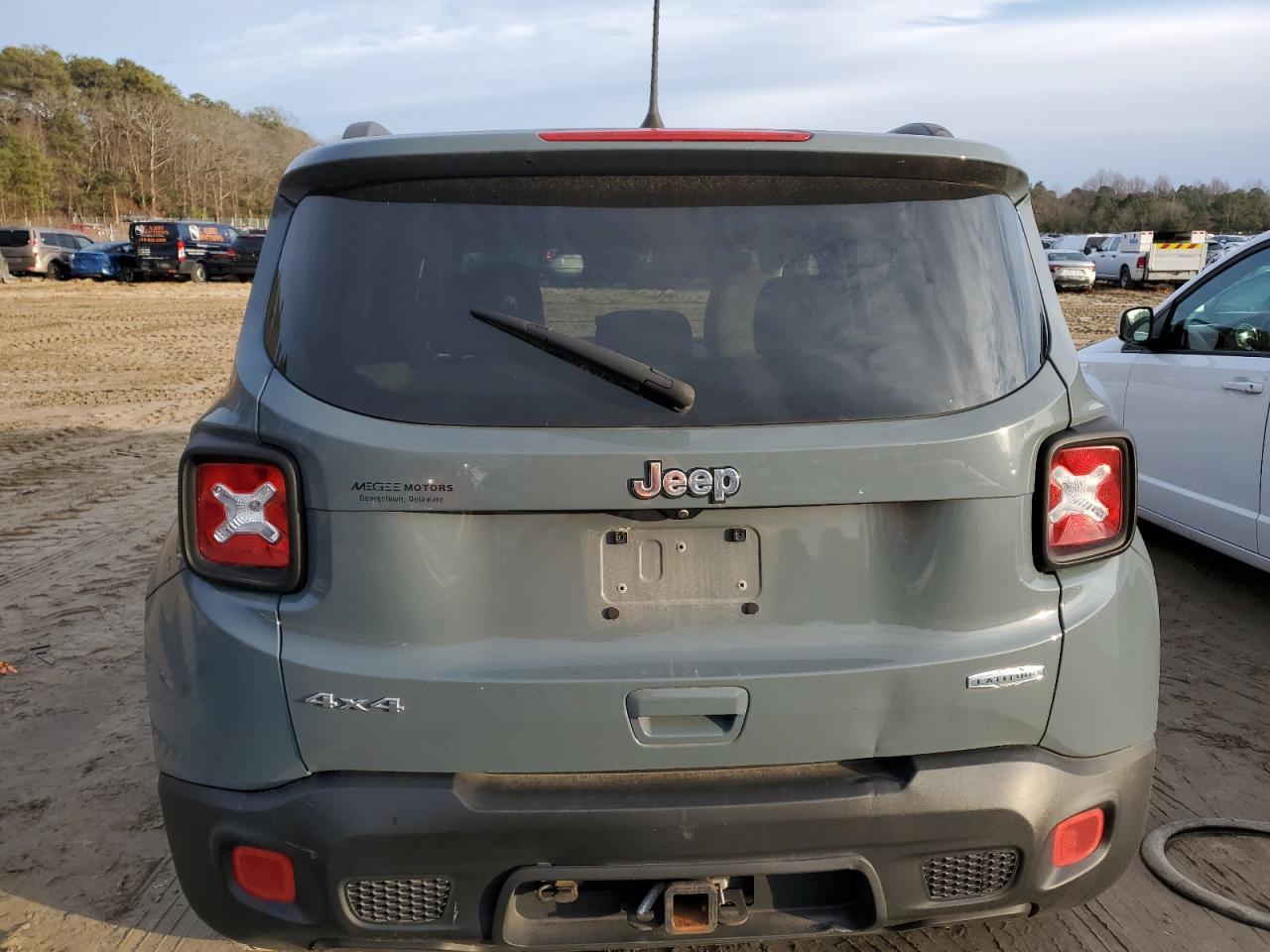 2018 Jeep Renegade Latitude - Image 6
