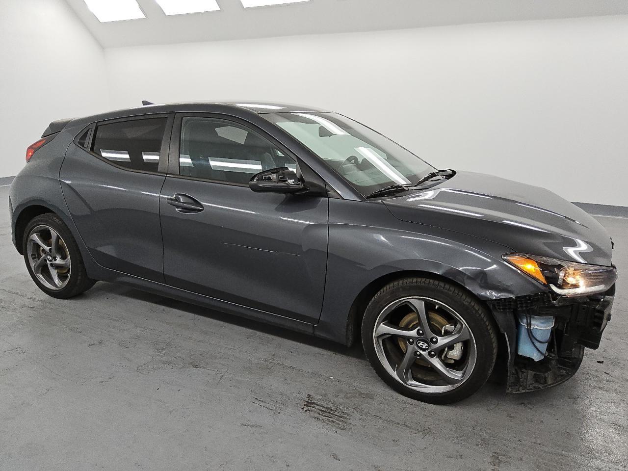 2019 Hyundai Veloster Base - Фото 4