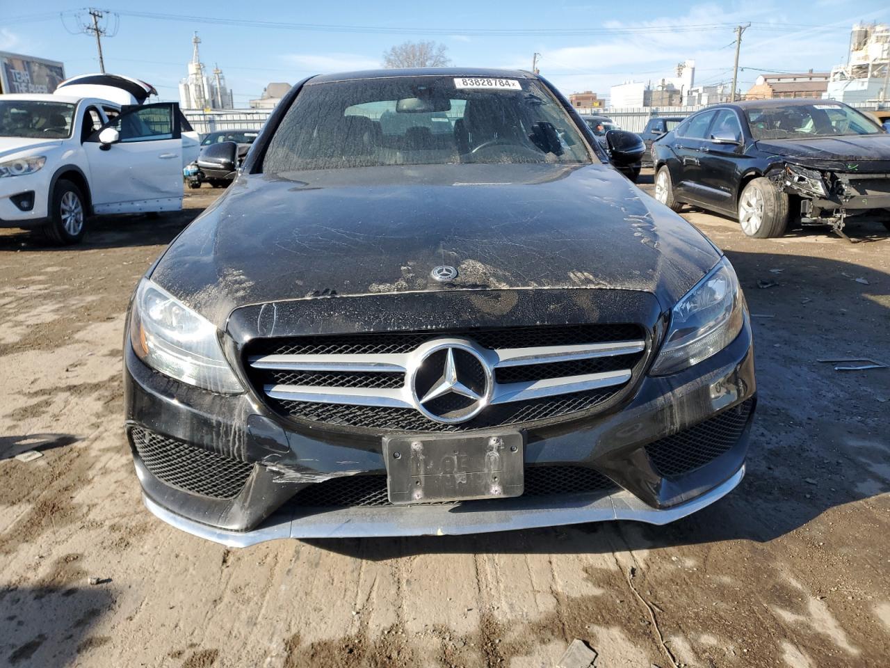 2018 Mercedes-Benz C 300 4Matic - Фото 5