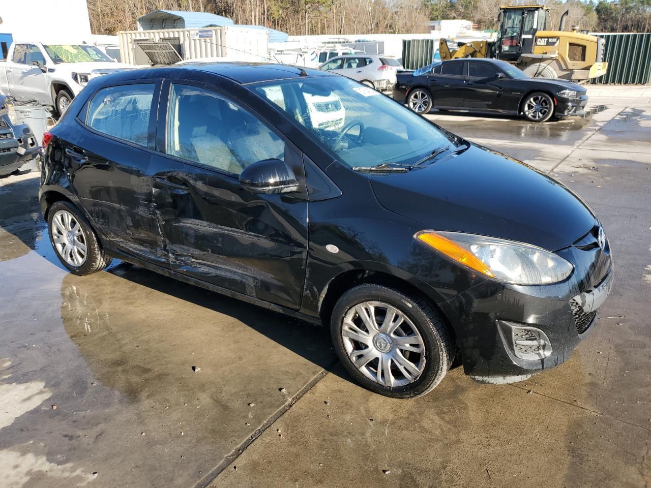 2013 Mazda Mazda2 - Фото 4